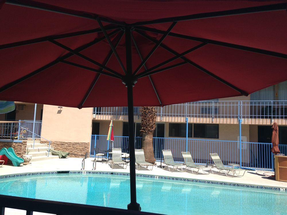 Sandpiper Springs Retreat & Spa デザート・ホット・スプリング エクステリア 写真